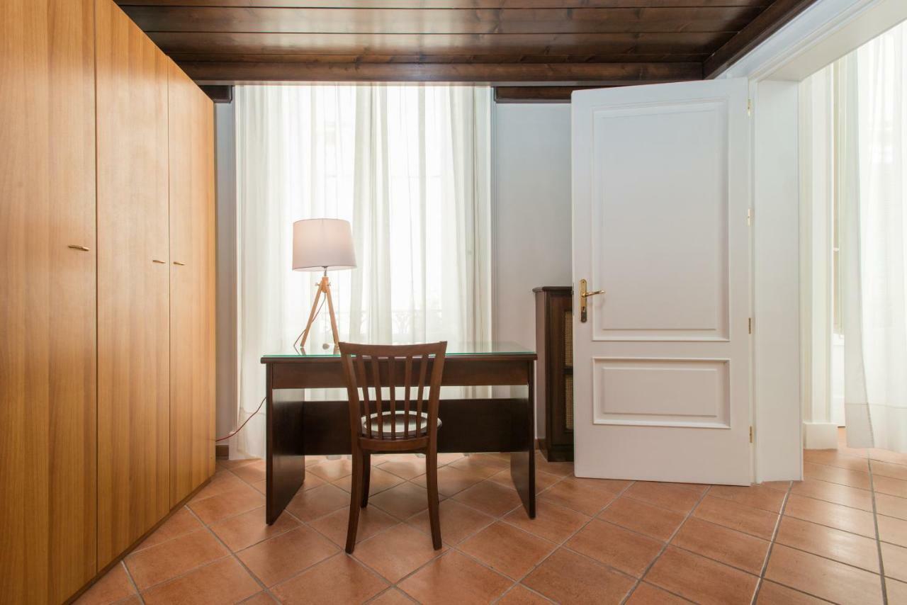 Il Garbino Suite And Apartment Лечче Экстерьер фото