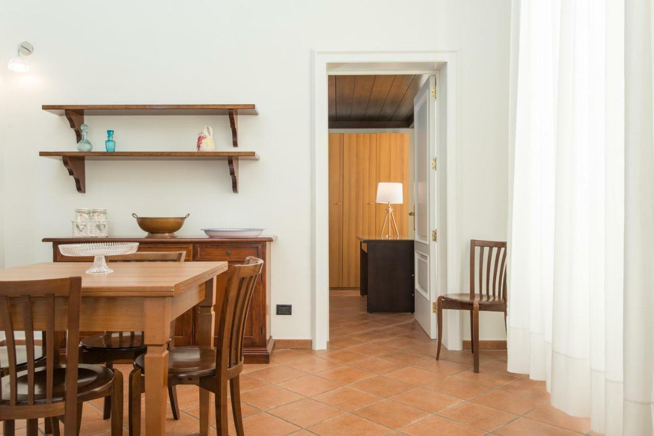 Il Garbino Suite And Apartment Лечче Экстерьер фото